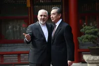 ضربه‌ای دیگر از سوی پکن به واشنگتن: وعده سرمایه‌گذاری ۲۸۰ میلیارد دلاری چین در بخش‌های تحریم‌شده ایران| تخفیف ۴۲ درصدی به چین بابت خرید محصولات نفتی؟