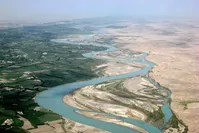 دعوت از چهره ضدایرانی طالبان؛ دهن‌کجی به بحران بی‌آبی سیستان‌وبلوچستان!