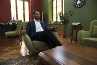 فارین‌پالسی: آیا  آذری‌جهرمی، "امانوئل مکرون" ایران خواهد شد؟