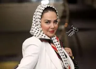 عکس/ سلفی بهاره رهنما با مهران مدیری و رضا عطاران در یک مراسم