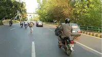 فیلم| صحنه‌ای عجیب در خیابان‌های پاکستان