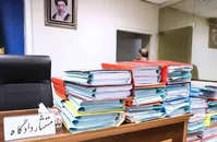 روحانی به کدام پرونده‌های فساد اشاره کرد؟ کدام نهادها میلیون‌ها دلار گرفته و پس نداده‌اند؟