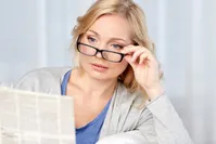 آغاز پیرچشمی از سن ۴۰ سالگی