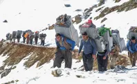 کولبری برای ۴۰۰ هزار تومان!