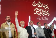 تخلفات آشکار انتخاباتی به نفع جلیلی: حضور منصوری در همایش دهیاران، استفاده زاکانی از هلیکوپتر برای سفر تبلیغاتی و...؛ چه کسی پاسخگوست؟