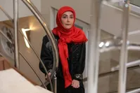 انتقاد تند از تلویزیون به دلیل سانسورهای سریال «هم‌سایه»