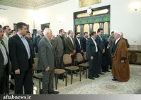 تصاویر/دیدار جمعی از صنعتگران و تولیدکنندگان با آيت‌الله هاشمی‌