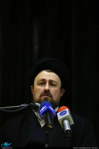 سید‌حسن‌خمینی: باید به حقوق مردم توجه کنیم/مبارزه با مقدس‌مآبی مبارزه با ولنگاریست/متحجران به اندازه استکبار منفورند