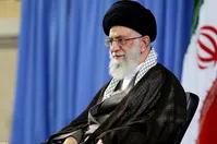 رهبر انقلاب: کرونا ما را از توطئه دشمنان و استکبار غافل نکند| کرونا یک آزمون عجیب برای دولت‌ها و ملت‌ها است