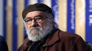 داریوش ارجمند: شهادت رهبر من را یک ماه در بستر انداخت