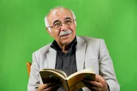 محمدعلی بهمنی: تمام شاعری ام مرهون فریدون مشیری است
