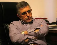 انتقاد شدید کرباسچی از پزشکیان