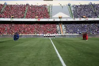 استقلال و پرسپولیس تا پایان سال واگذار می‌شوند