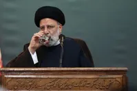 روزنامه اصولگرا: قیمت‌ها چنان ترمز بریده‌اند که در دولت رئیسی، فردی داوطلب صحبت با مردم نمی‌شود!