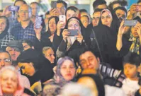 چشم طبقه متوسط در حال سقوط به پزشکیان