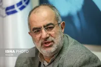 آشنا خطاب به خبرنگاران خارجی فارسی‌زبان: ایرانی بمانید و از مردم و حقیقت دفاع کنید