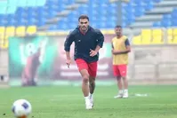 لو رفتن جلسه شبانه پرسپولیس برای تمدید با اورنوف