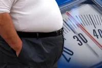 عوامل چاقی شکم و راه های کاهش آن