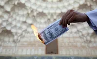کاهش قیمت‌ها در بازار ارز؛ ماجرا چست؟ فنر دلار دوباره در خواهد رفت؟