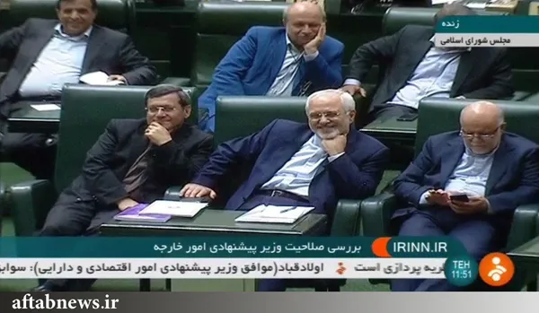 لبخند ظریف بعد از کنایه عجیب نماینده عضو جبهه پایداری