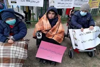 رنج بیماران SMA؛ ماجرای "گروگانگیری ۶ ماهه داروها از سوی وزارت بهداشت" چیست؟ پای رانت در میان است؟