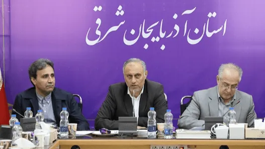 ۲۵ روز در صف انتظار کامیون‌ها در مرزهای آذربایجان شرقی