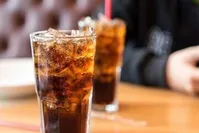 مراقب مصرف این نوشابه‌ها باشید