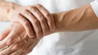 علائم و عوارض ناشی از آرتریت