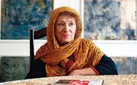 فیلم/ سکانسی از پری صابری در «فیلم سینمایی خشت و آینه»