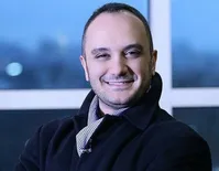 عکس| پست تازه احسان کرمی در کنار خواننده محبوب لس‌آنجلسی