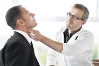 ۶ عادت که سلامت تیروئید را به خطر می‌اندازد
