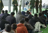 آمریکا گرین‌کارت مهاجران ۱۹ کشور را بازبینی می‌کند/ ایران در فهرست