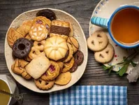 بعد از شام دسر بخوریم یا نه؟