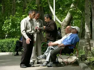 تورم نجومی، از نان تا دارو/ قدرت خرید بازنشستگان کمتر از همیشه است