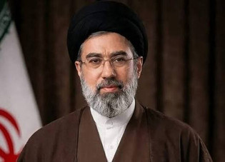 دفتر رهبر انقلاب ادعای خرازی درباره پزشکیان را تکذیب کرد
