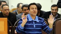 حسین هدایتی خطاب به رئیسی: مانع غارت اموالم شوید
