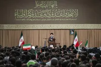 رهبر انقلاب اعلام کردند: شرایط برقراری روابط ایران و آمریکا