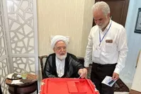 مهدی کروبی رای داد