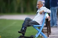 وخامت حال منصور پورحیدری/ برای پدر استقلال دعا کنید