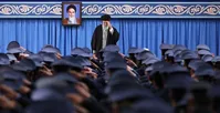 رهبر انقلاب: رژیم طاغوت از جایی ضربه خورد که انتظارش را نداشت| باید عبرت بگیریم| قوی شویم تا جنگ نشود