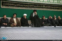 تصاویر/ مراسم عزاداری شام غریبان با حضور رهبر انقلاب/ حضور احمدی‌نژاد و سردار سلیمانی