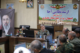 فرمانده کل ارتش: ما تنگه هرمز را کنترل و به آمریکایی‌ها شلیک می‌کنیم
