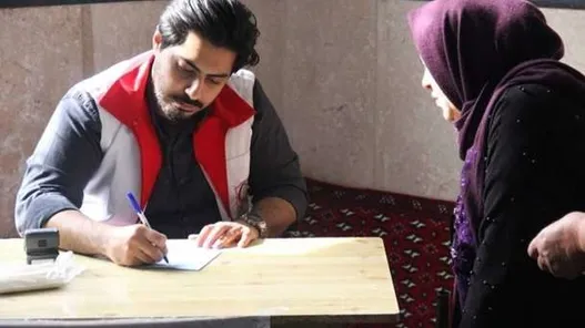 اعزام کاروان سلامت هلال‌احمر به روستای محروم «قلعه‌بنی» کهگیلویه

 