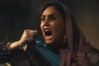 چهره خشمگین الناز شاکردوست در یک فیلم عاشقانه+عکس