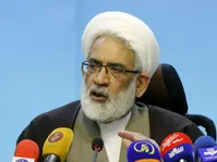 دادستان کل: کسب و کار مردم در اینستاگرام با مشکل روبرو شده/ حضور جوانان ۱۶ ساله در حواث اخیر به دلیل فضای مجازی است