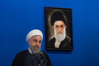 رییس‌جمهور: عده‌ای قلیل به‌ناحق تریبونهای بزرگ دارند/با تخریب و شعار عده‌‎ای از میدان خارج نمی‌شویم/ چرا به آینده امیدوار نباشیم؟