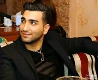 تصویری از  نذری دادن  حسین تهی  رپر معروف در لوس آنجلس