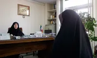 حمله وحشیانه مرد افیونی به زن و کودکان خردسالش
