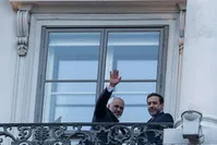 دنیای بی‌مرز،‌ از ظریف تا عراقچی