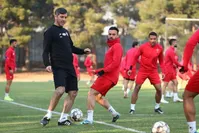 پرسپولیسی‌ها راضی به رفتن کریم باقری نیستند